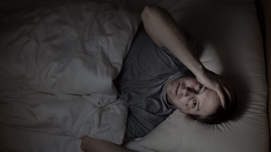 Qu’est-ce que la myoclonie nocturne et comment lutter contre ces mouvements ?